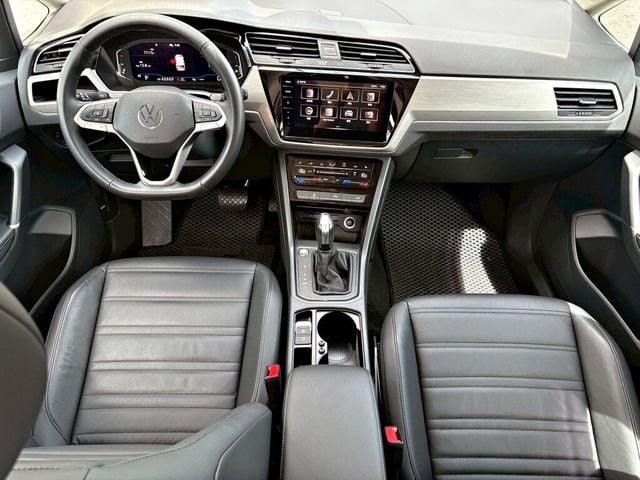 VOLKSWAGEN福斯 TOURAN  第10張相片