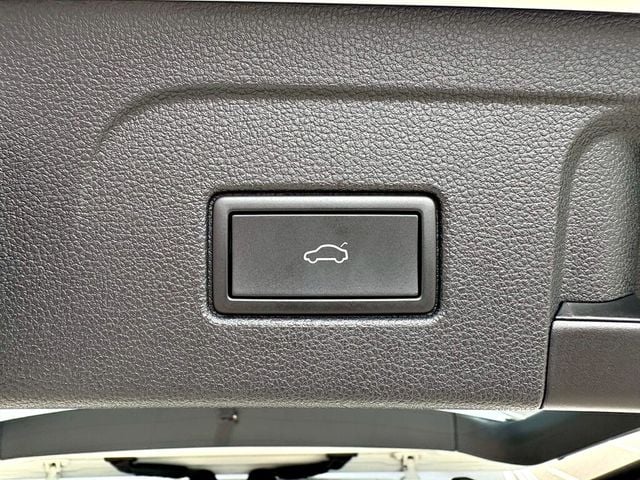 VOLKSWAGEN福斯 TOURAN  第20張相片
