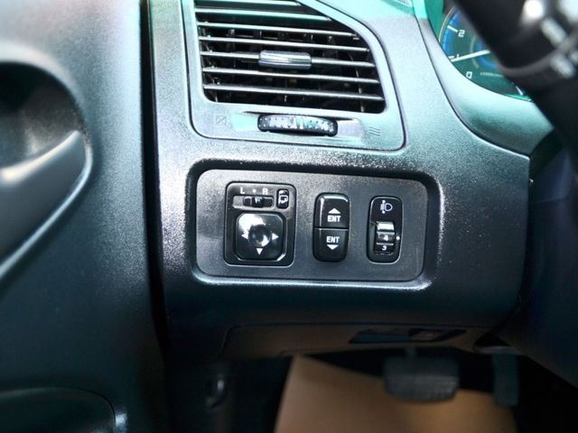 Mitsubishi Zinger  第19張相片
