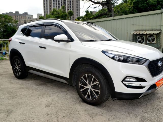 Hyundai Tucson  第7張相片