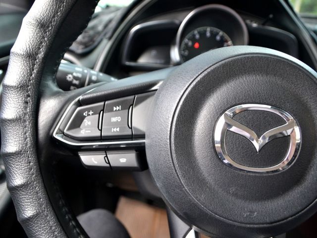 頂級型/全車原鈑件/一手車/360度環景影像/衛星導航/倒車影像/LED頭燈/可全額貸款  第19張相片