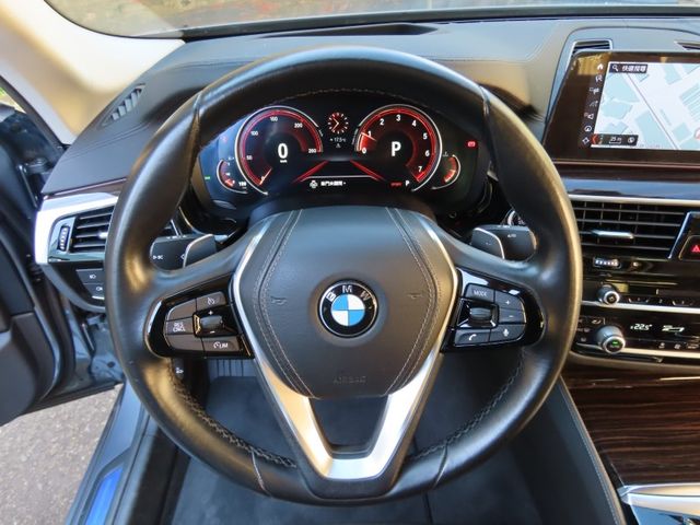 BMW/ 寶馬 530i Luxury  第19張相片