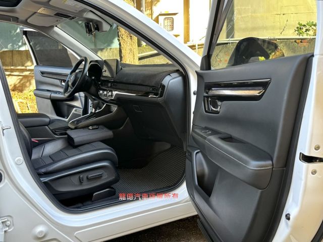 Honda CR-V  第12張相片