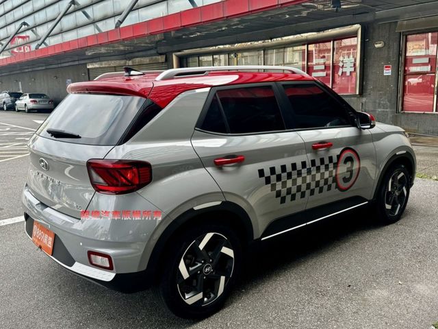 Hyundai Venue  第5張相片