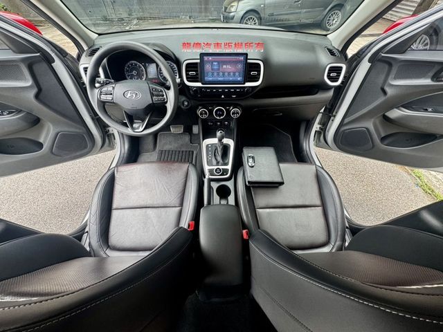 Hyundai Venue  第6張相片