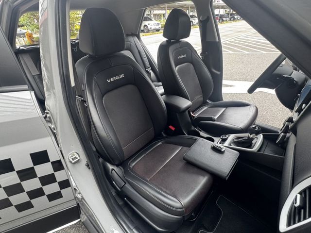 Hyundai Venue  第16張相片