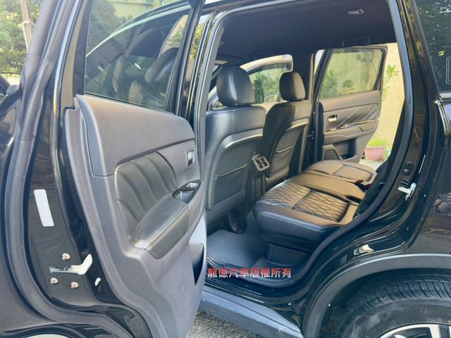 Mitsubishi Outlander  第9張相片