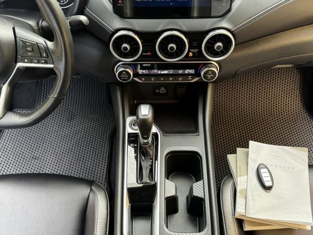 Nissan Sentra  第1張相片
