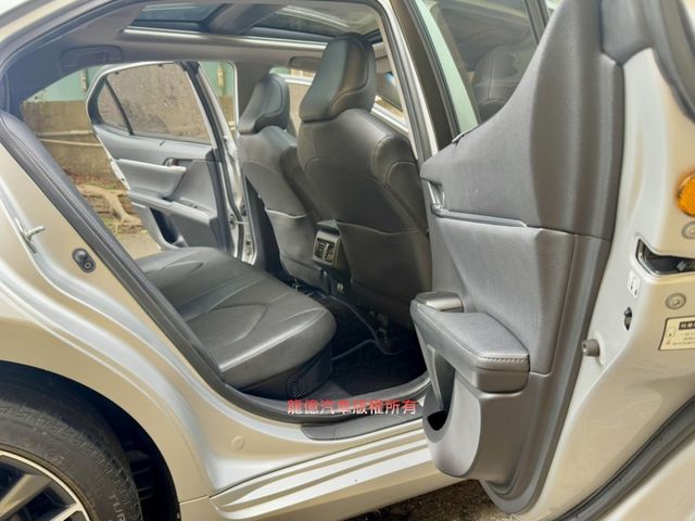Toyota Camry  第11張相片
