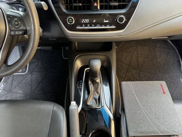 Toyota ALTIS  第2張相片