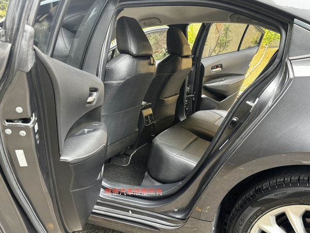 Toyota ALTIS  第9張相片
