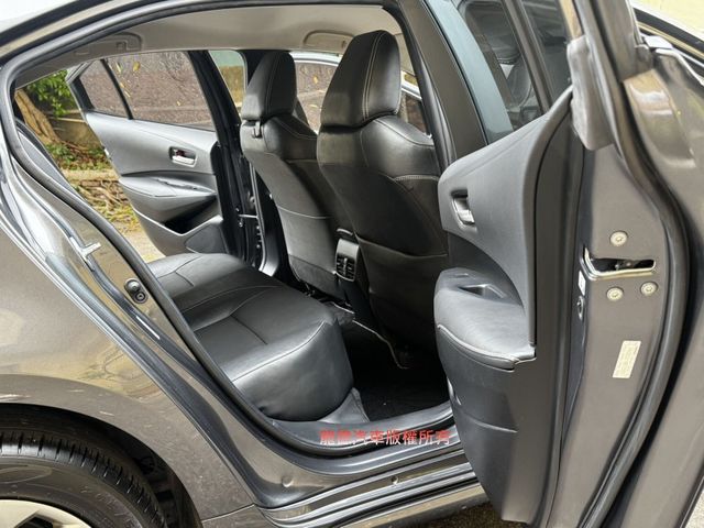 Toyota ALTIS  第11張相片