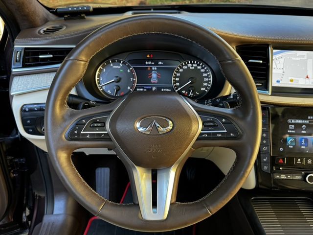 Infiniti QX50  第19張相片