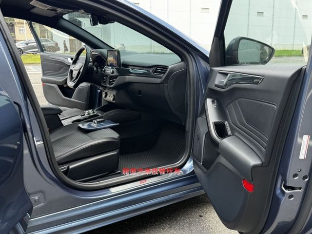 Ford/福特 Focus  第12張相片