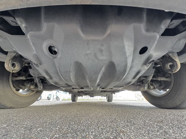 Mitsubishi Zinger  第14張相片