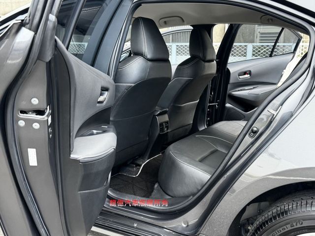 Toyota ALTIS  第9張相片
