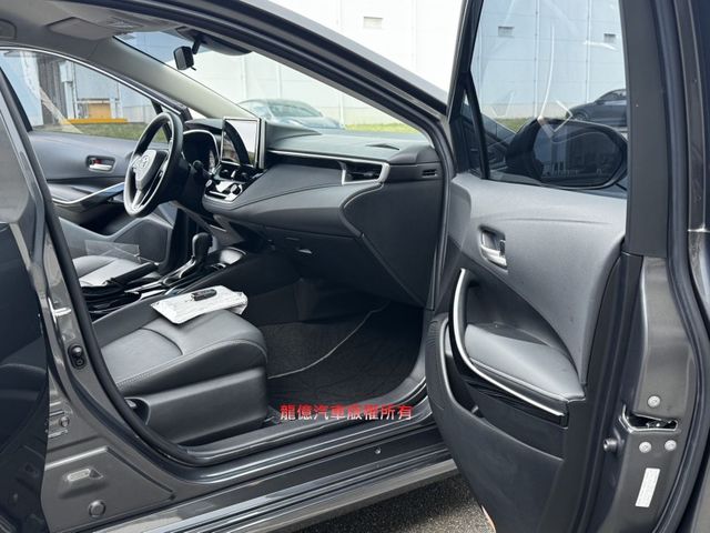 Toyota ALTIS  第12張相片