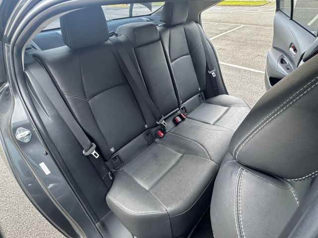Toyota ALTIS  第17張相片