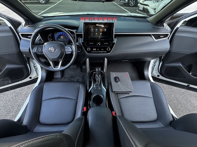 Toyota Cross  第6張相片