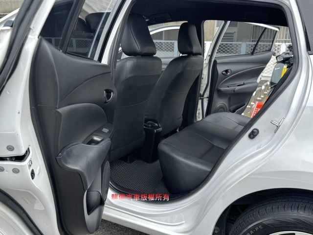 Toyota Yaris  第9張相片