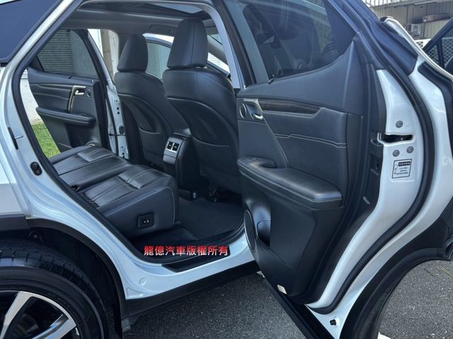 Lexus RX  第11張相片