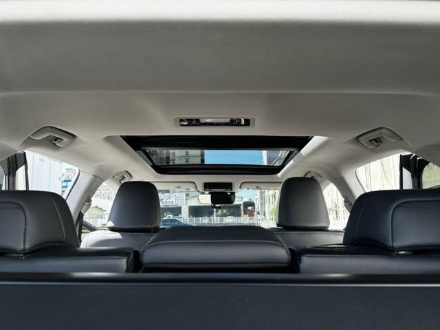 Lexus RX  第17張相片