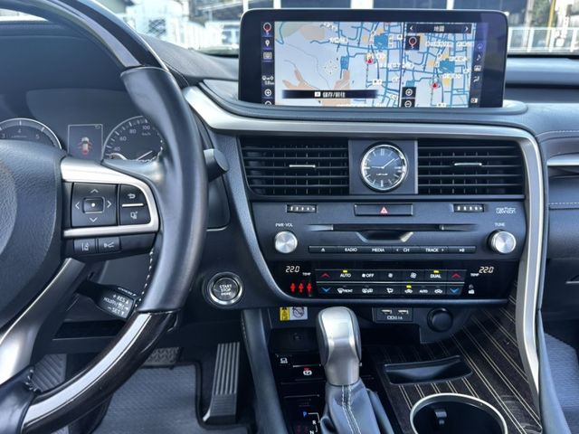 Lexus RX  第20張相片