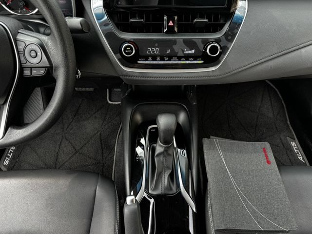 Toyota ALTIS  第2張相片
