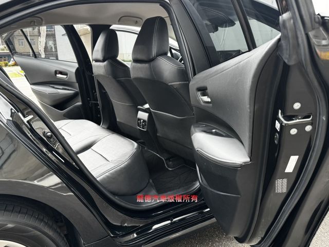 Toyota ALTIS  第11張相片