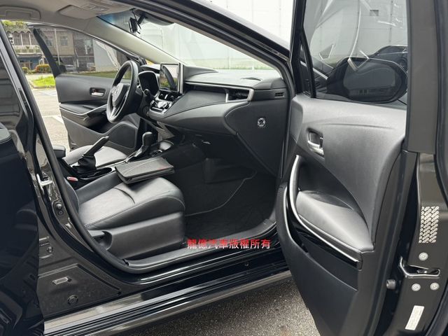 Toyota ALTIS  第12張相片