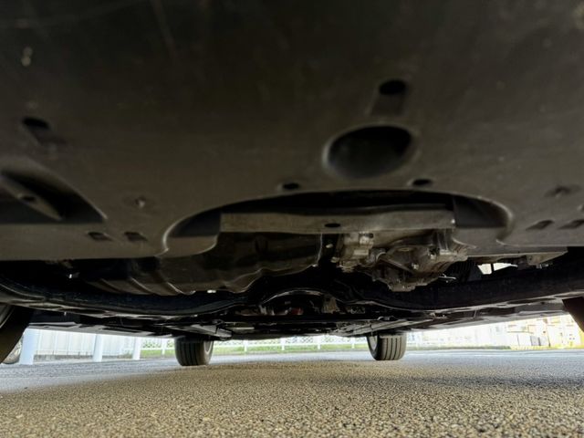 全車原版件油電尊爵版全速域跟車煞停盲點車偏維持循跡9安抬頭雙邊電動椅僅跑2.3萬  第14張相片