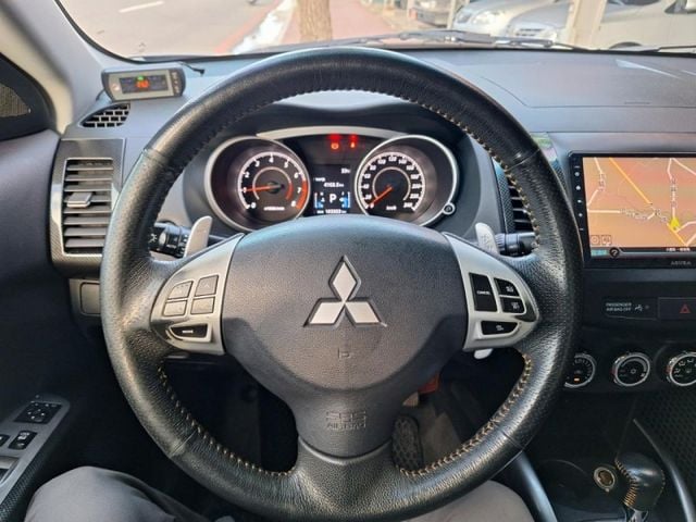 Mitsubishi Outlander  第2張相片