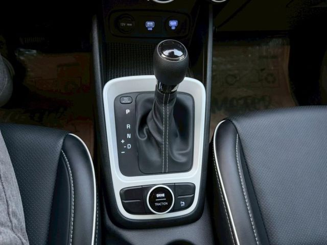 Hyundai Venue  第8張相片