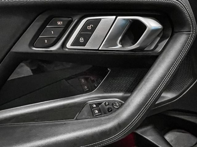 BMW/ 寶馬 220i M Sport  第1張相片
