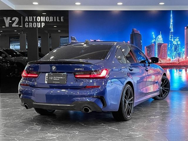 BMW/ 寶馬 330i M Sport  第16張相片
