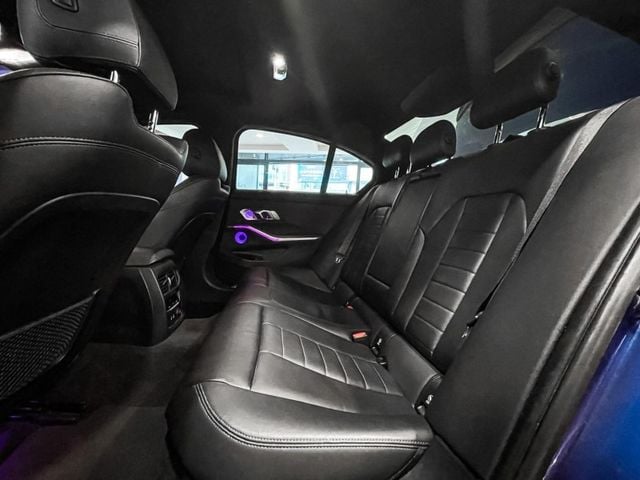 BMW/ 寶馬 330i M Sport  第32張相片