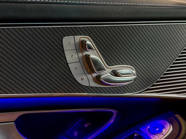 Mercedes-Benz/賓士 EQC  第32張相片