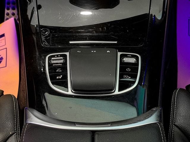 Mercedes-Benz/賓士 EQC  第35張相片