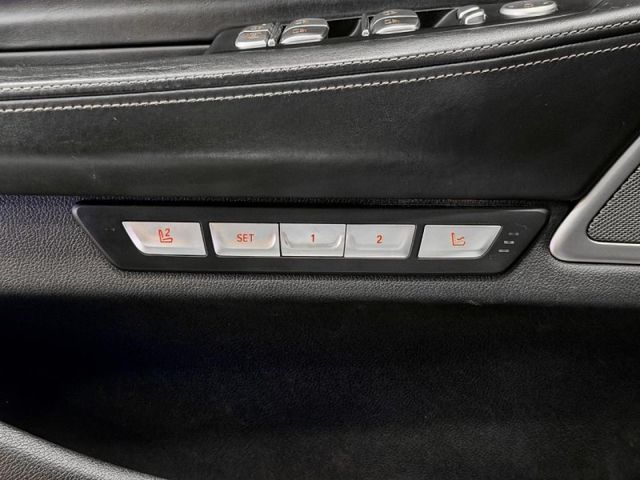 BMW/ 寶馬 750Li Luxury  第31張相片