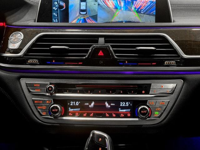 BMW/ 寶馬 750Li Luxury  第34張相片