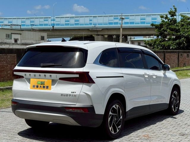 Hyundai Custin  第3張相片