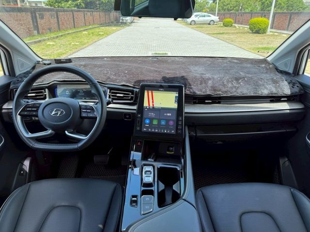 Hyundai Custin  第8張相片