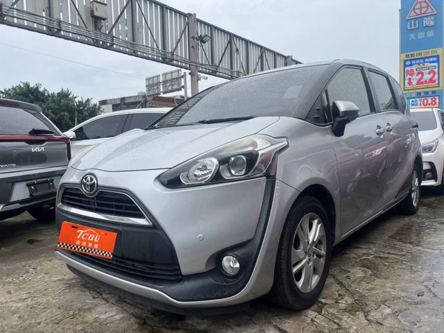 Toyota SIENTA  第5張相片