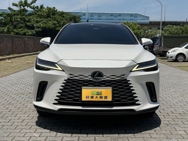 Lexus RX  第6張相片