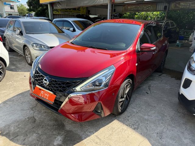 Nissan Tiida  第4張相片