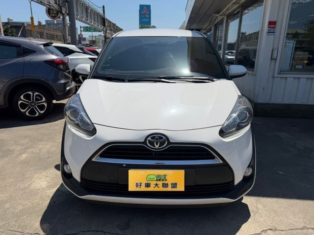 Toyota SIENTA  第7張相片