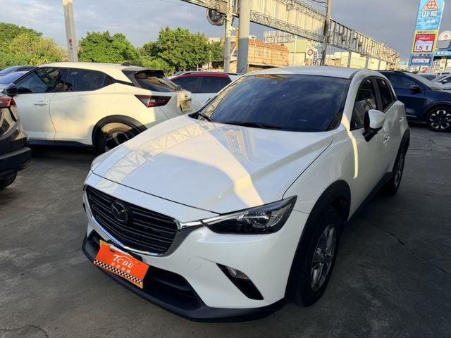 2023 Mazda CX-3 2.0 白  第5張相片