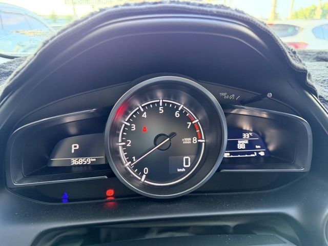 2023 Mazda CX-3 2.0 白  第9張相片