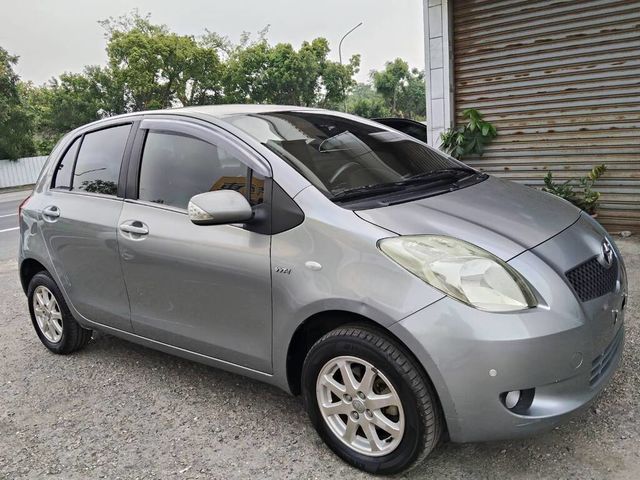 TOYOTA豐田 YARIS  第3張相片