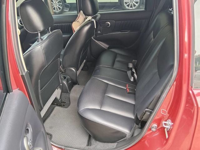 NISSAN日產 LIVINA  第9張相片